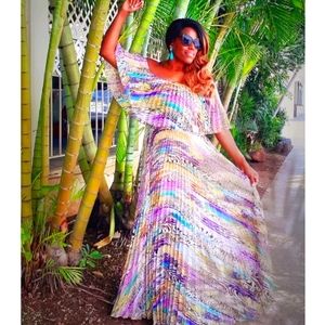 Printed Off The Shoulder Pleated Maxi Dress